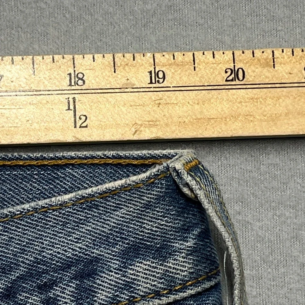 Vintage Levis men jeans 501 XX Blue denim 40x30 (fit 38x31) Med wash straightleg